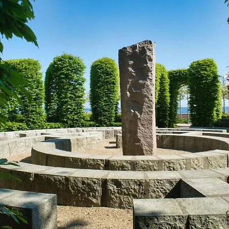 Im Zentrum Gelegenes 1-raum-apartment - Haus Rugier 02 *